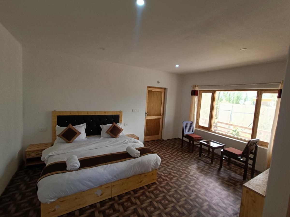 Zlatan Guest House 레 외부 사진