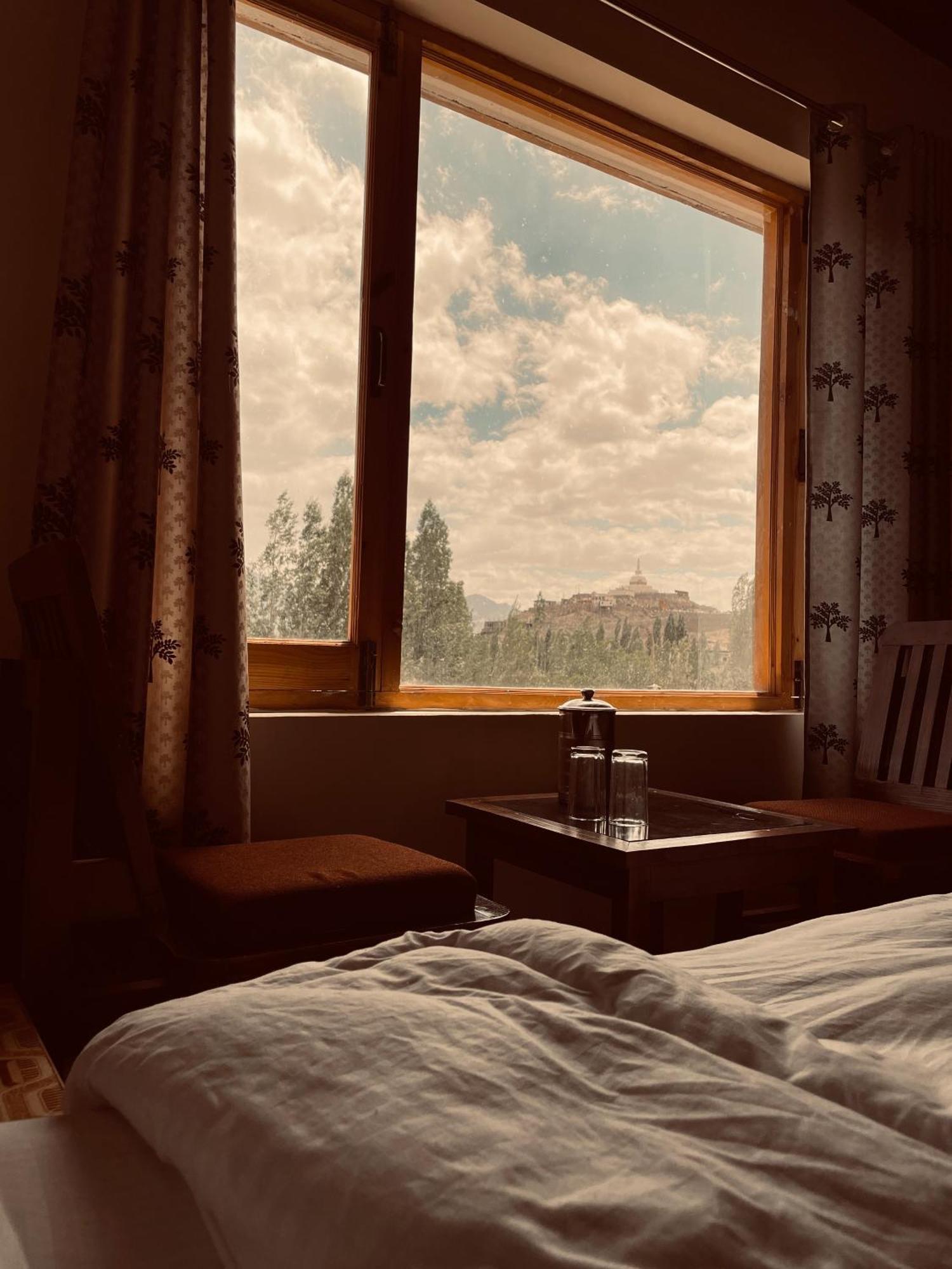 Zlatan Guest House 레 외부 사진